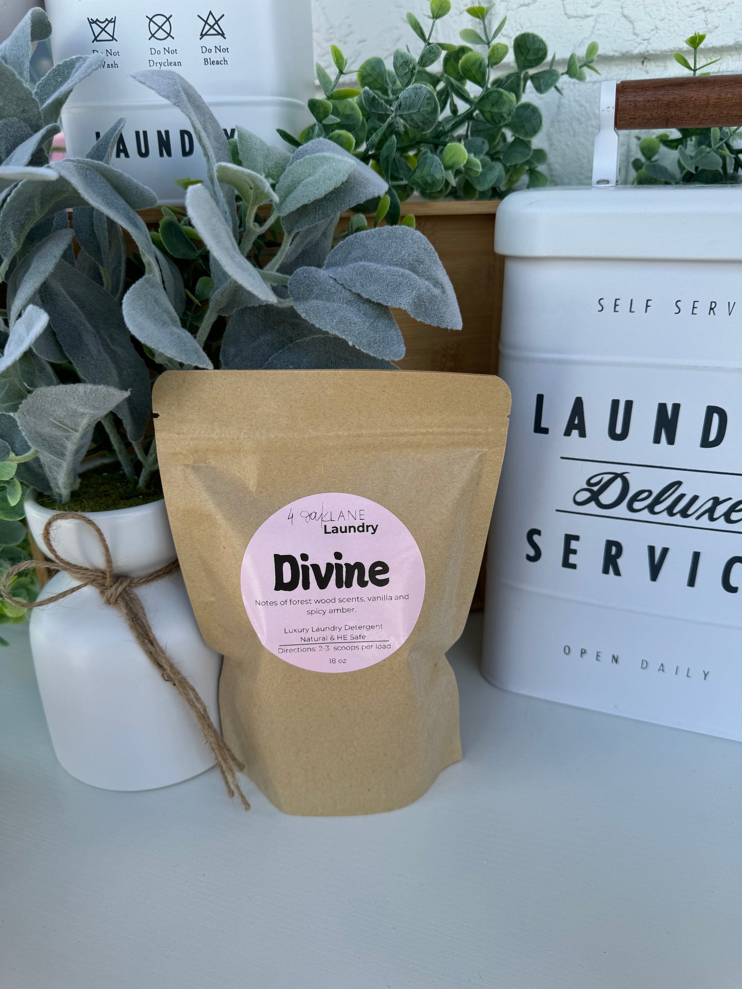 4 Oak Lane Luxury Laundry Detergent - Divine