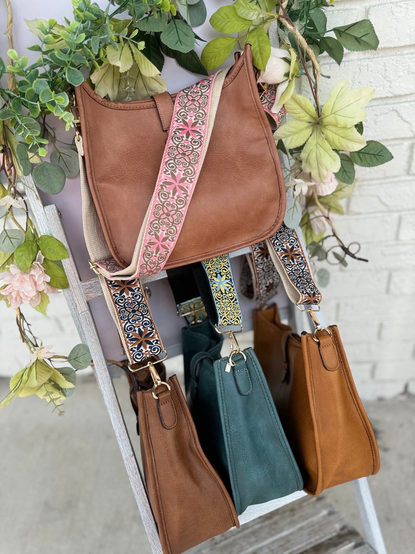 The Leyla Bag - Brown w/Pink