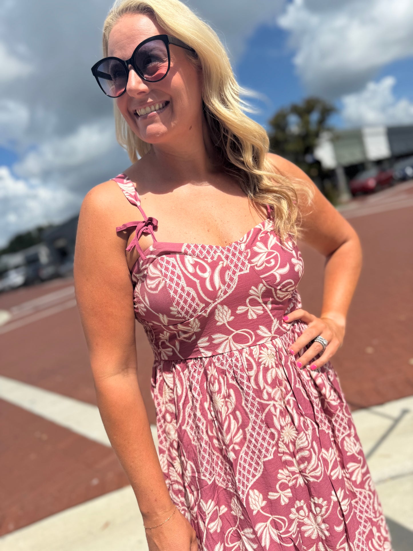 Falling For Flowy Dress - Mauve