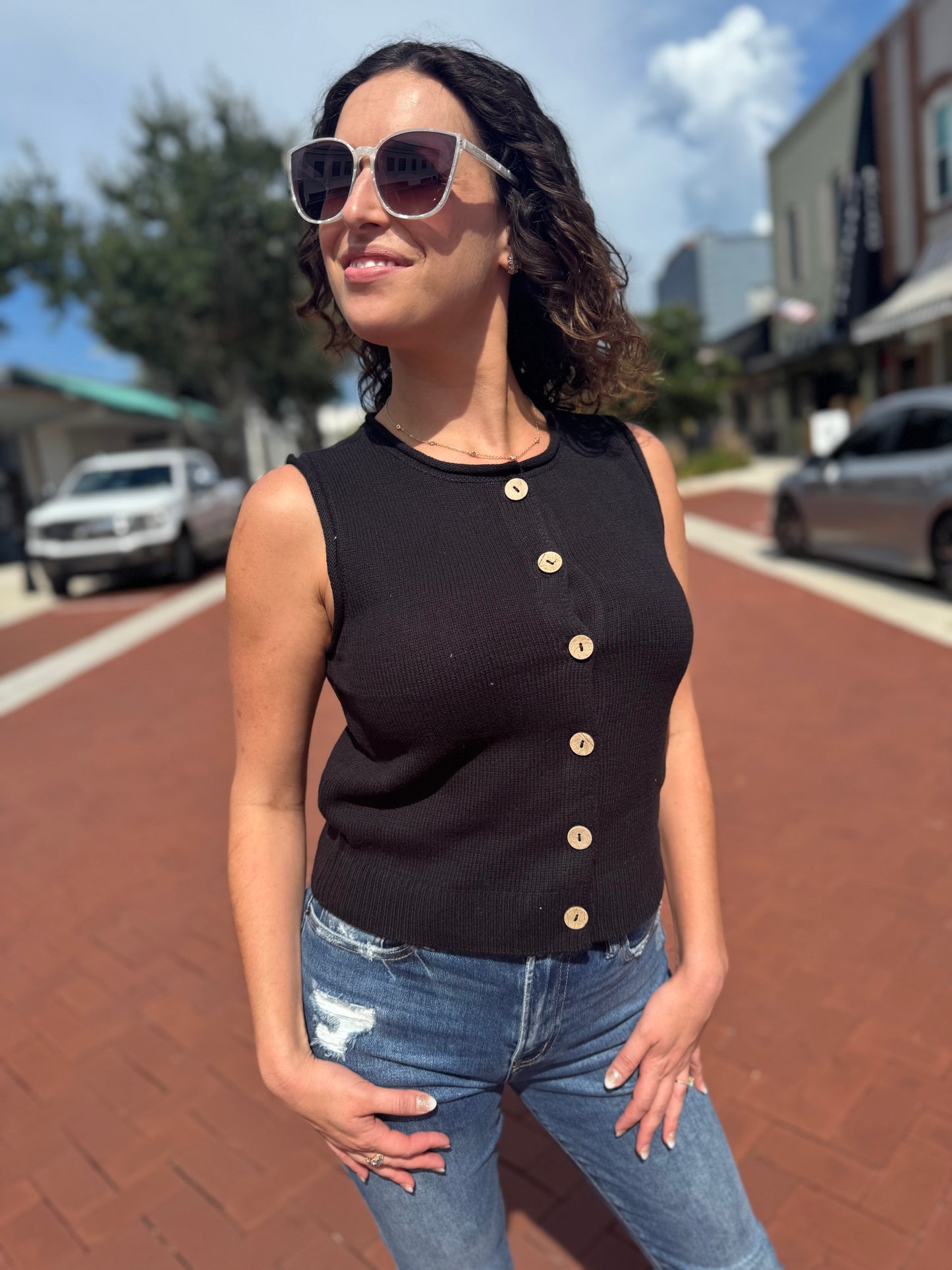 Buttoned Up Beauty Vest Top - Black