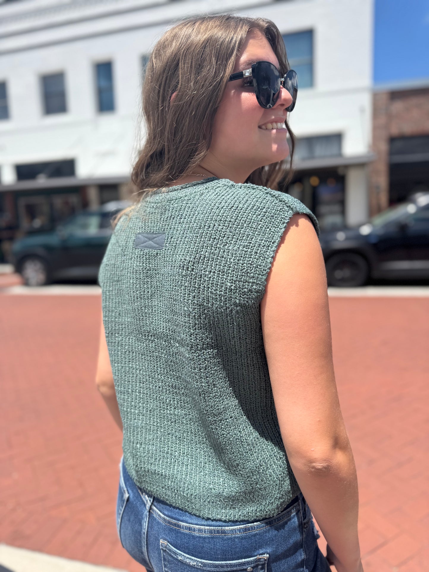 Button Breeze Split Vest - 2 Colors