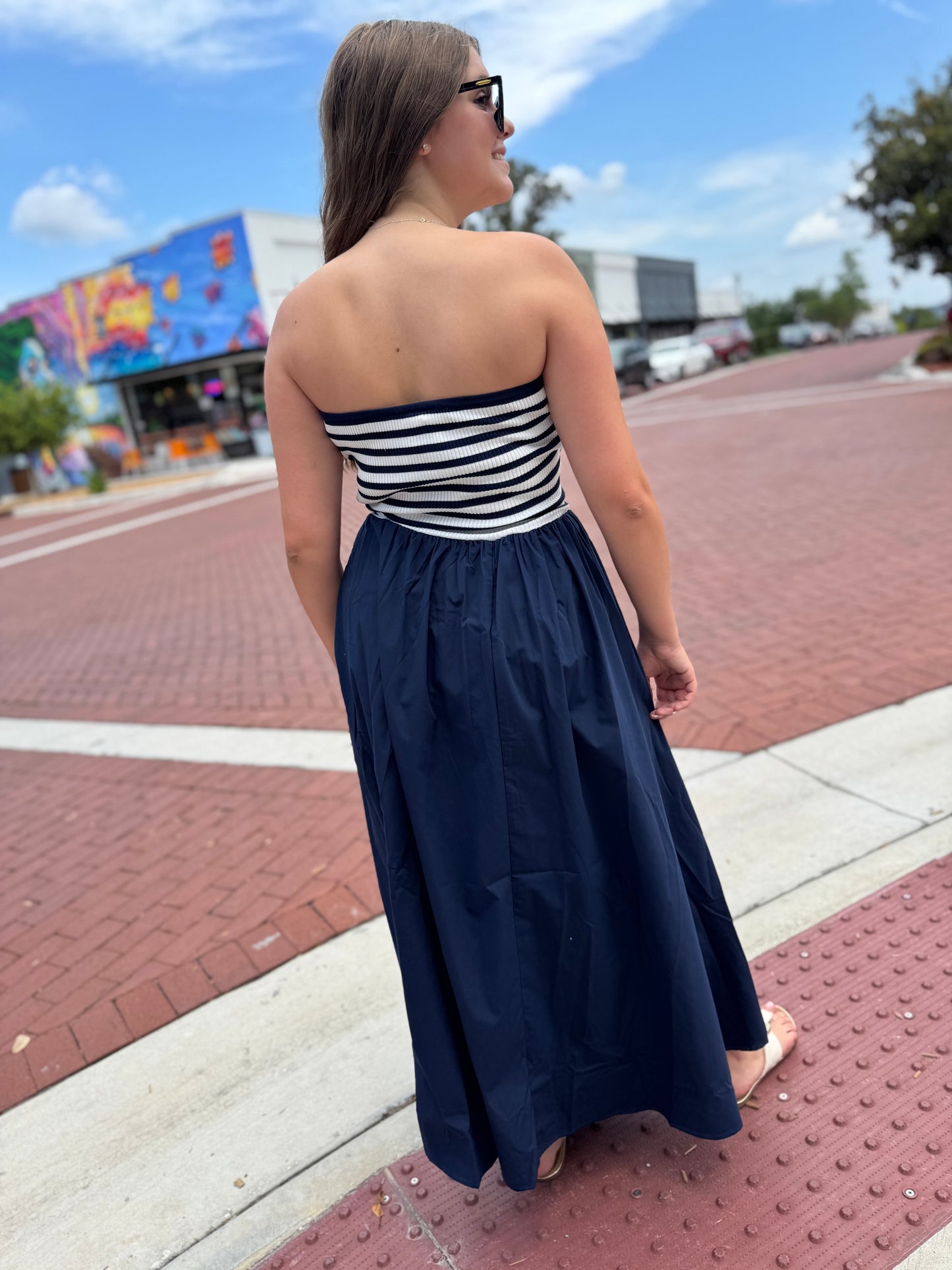 The Coastal Run Midi Dress