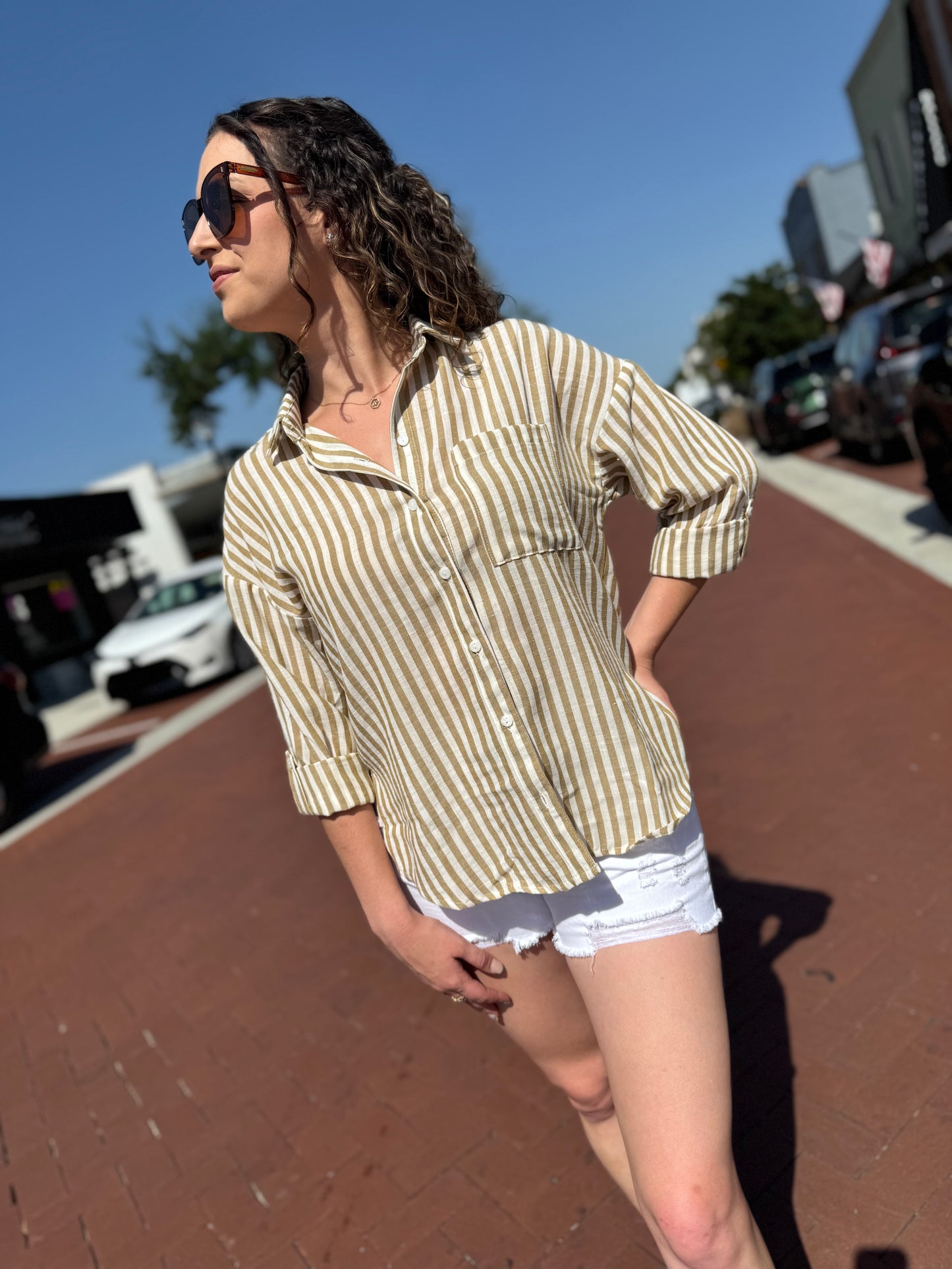 The Easy Breezy Button Down - Taupe