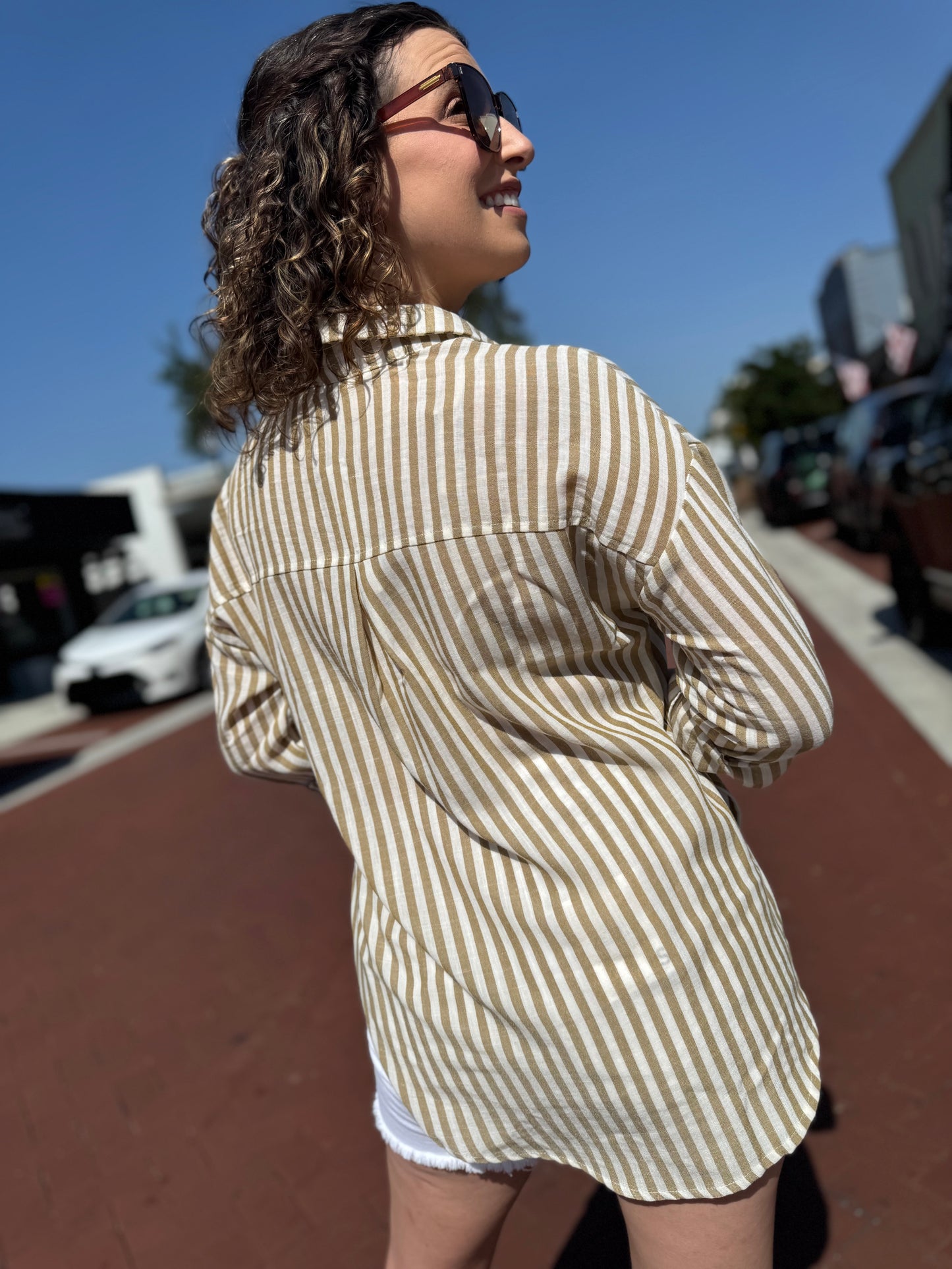 The Easy Breezy Button Down - Taupe