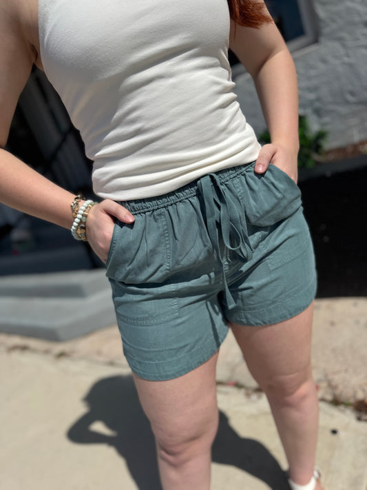 The Weekend Whirl Shorts