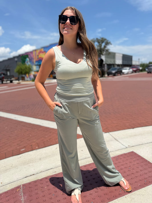 The Sunny Side Trousers - Sage