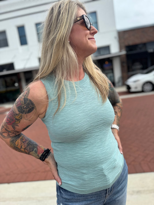 The No Fuss Tank - Green