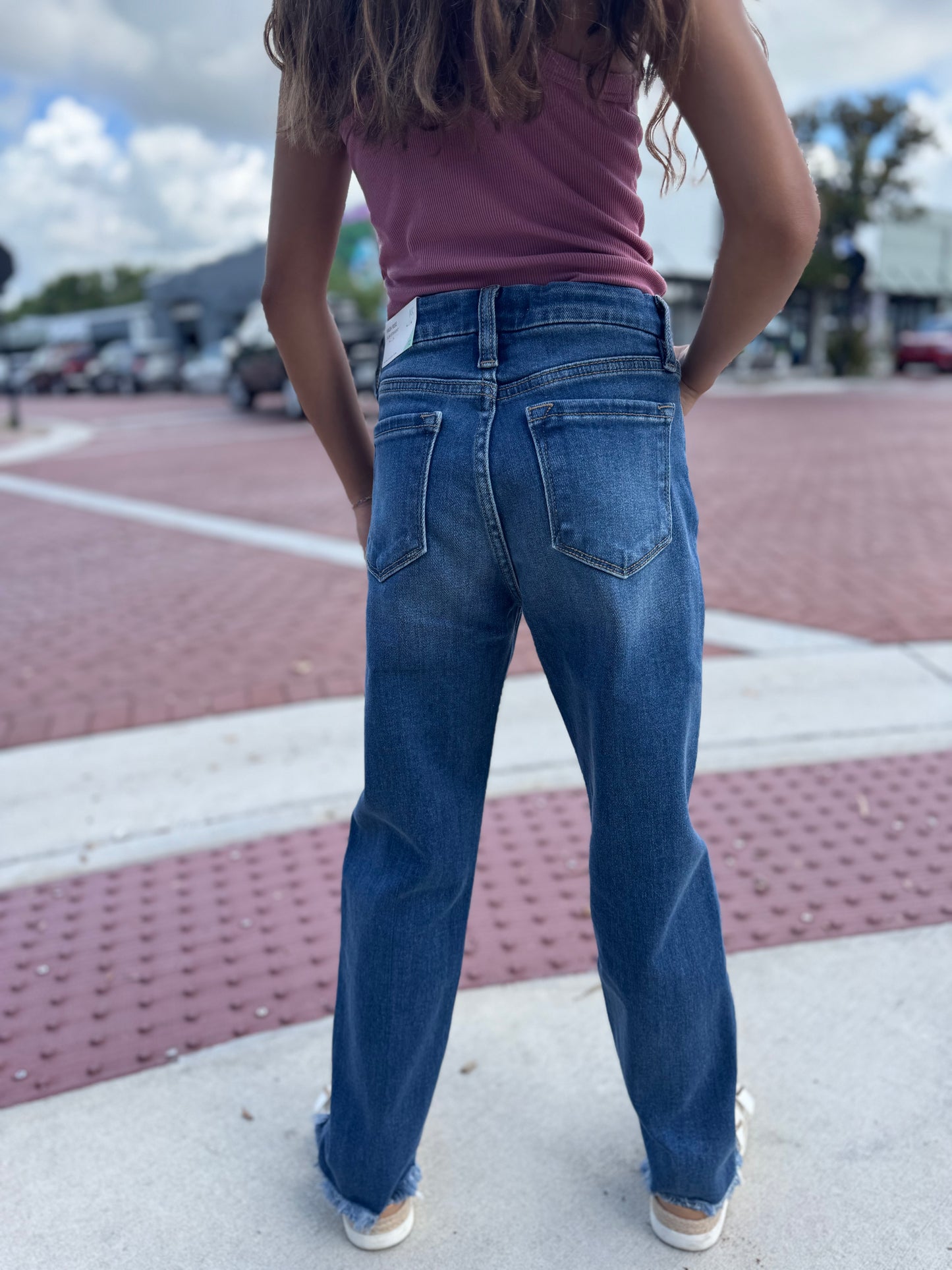 The Sia Straight Leg Jeans - YOUTH