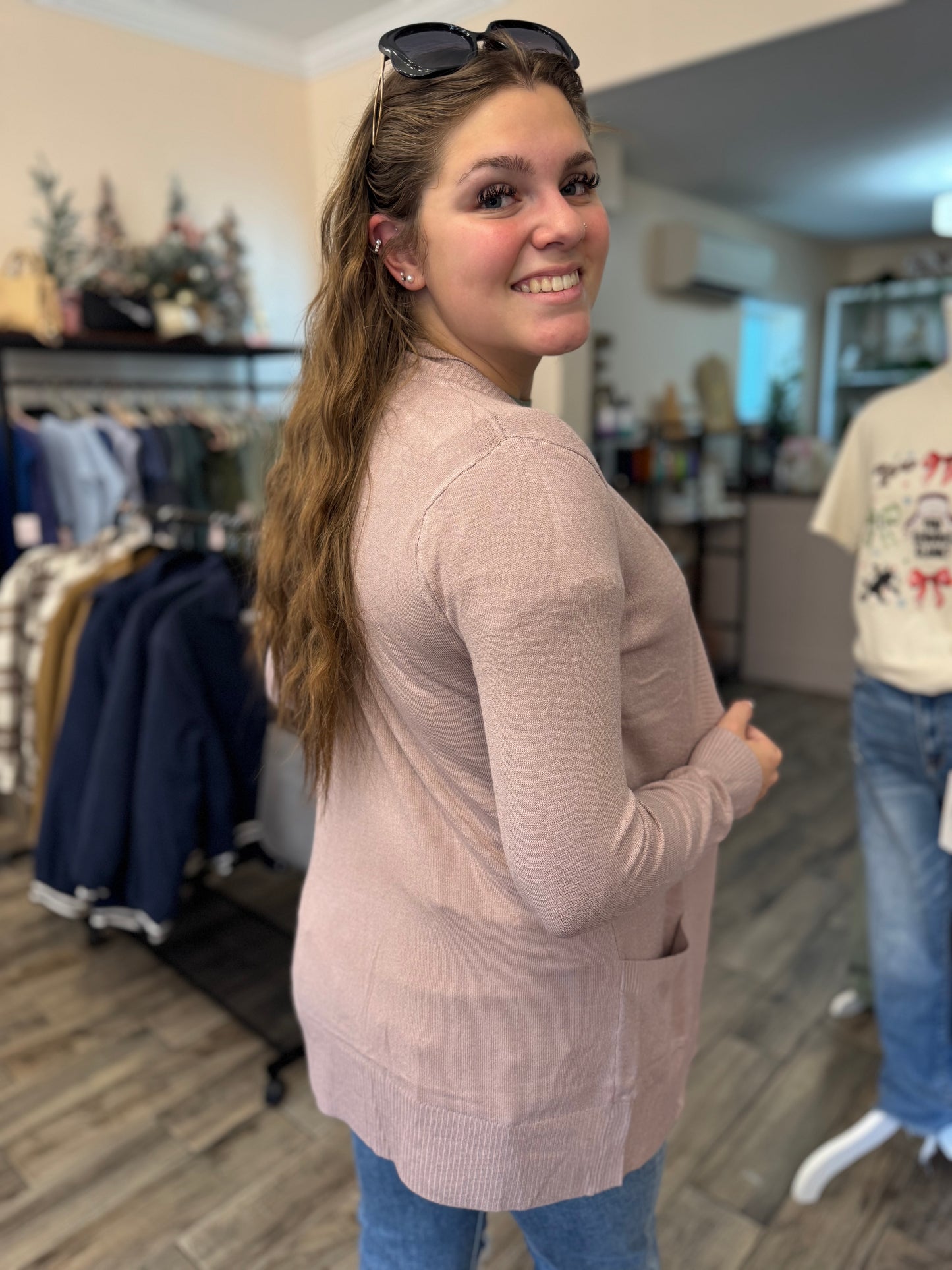 Winter Whisper Cardigan (DB)